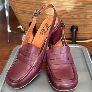 Miz Mooz Satire Women's Maroon Slingback Flats
